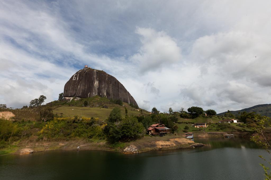 Casa Galeria Guatape Villa Eksteriør bilde